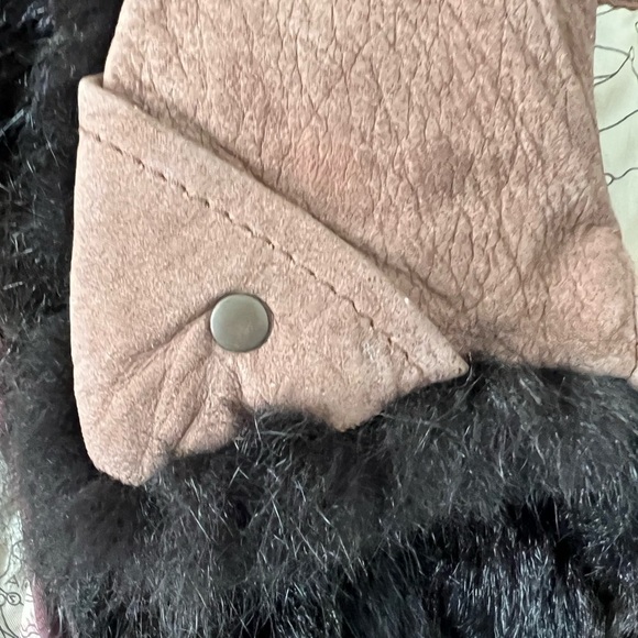 Vintage Genuine Fur Vest - Picture 10 of 12
